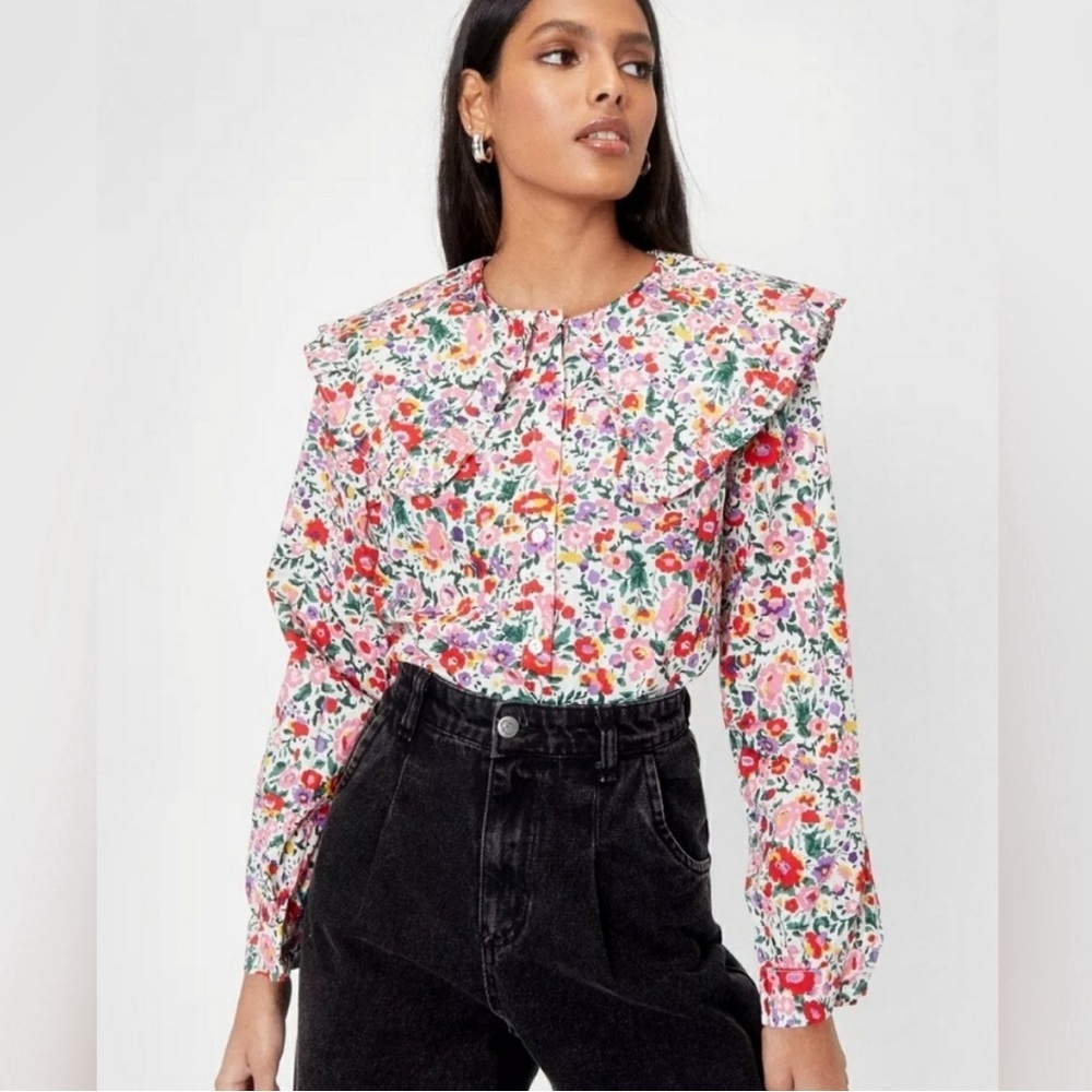 Nasty Gal Floral Oversized Collar Button Up Blouse medium